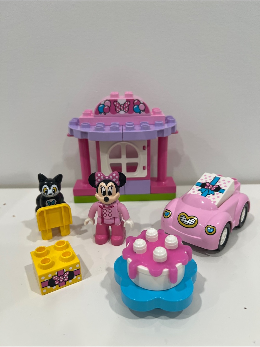 LEGO DUPLO Minnie's Birthday Party Playset - Toddler Toy 10873